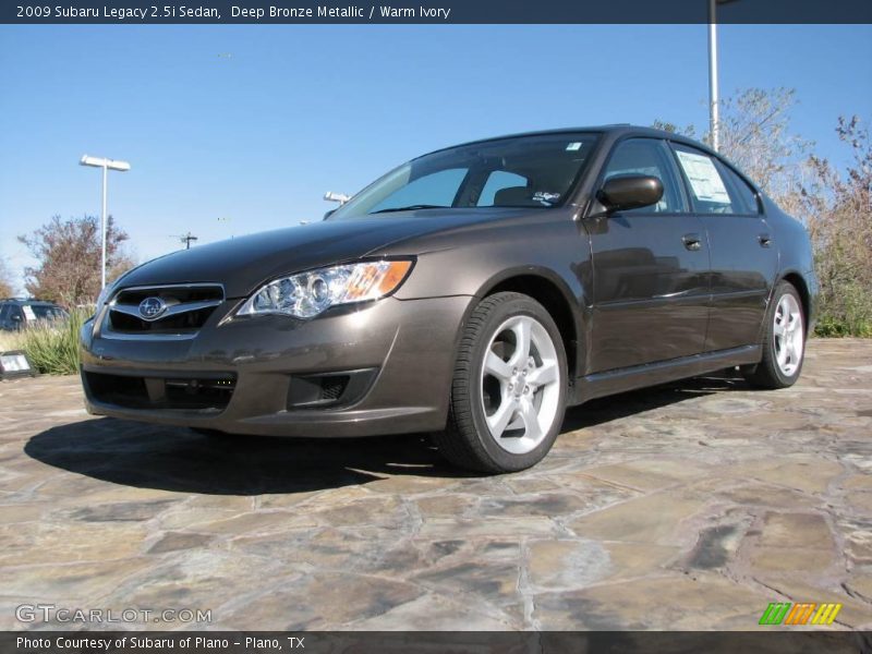 Deep Bronze Metallic / Warm Ivory 2009 Subaru Legacy 2.5i Sedan