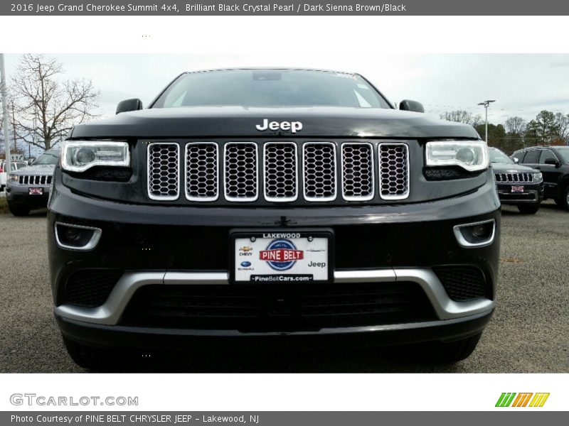 Brilliant Black Crystal Pearl / Dark Sienna Brown/Black 2016 Jeep Grand Cherokee Summit 4x4