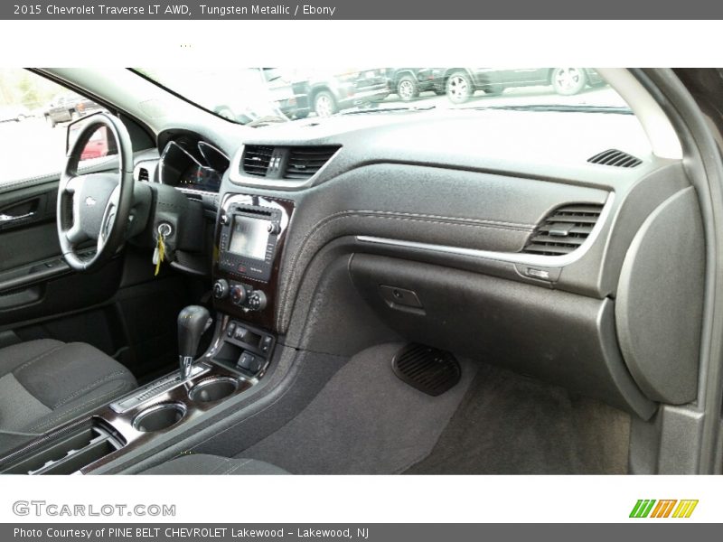 Tungsten Metallic / Ebony 2015 Chevrolet Traverse LT AWD