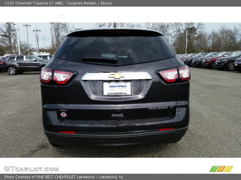 Tungsten Metallic / Ebony 2015 Chevrolet Traverse LT AWD