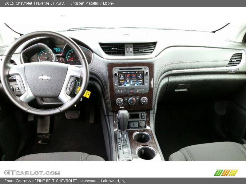 Tungsten Metallic / Ebony 2015 Chevrolet Traverse LT AWD