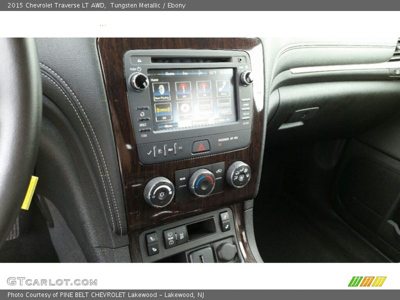 Tungsten Metallic / Ebony 2015 Chevrolet Traverse LT AWD