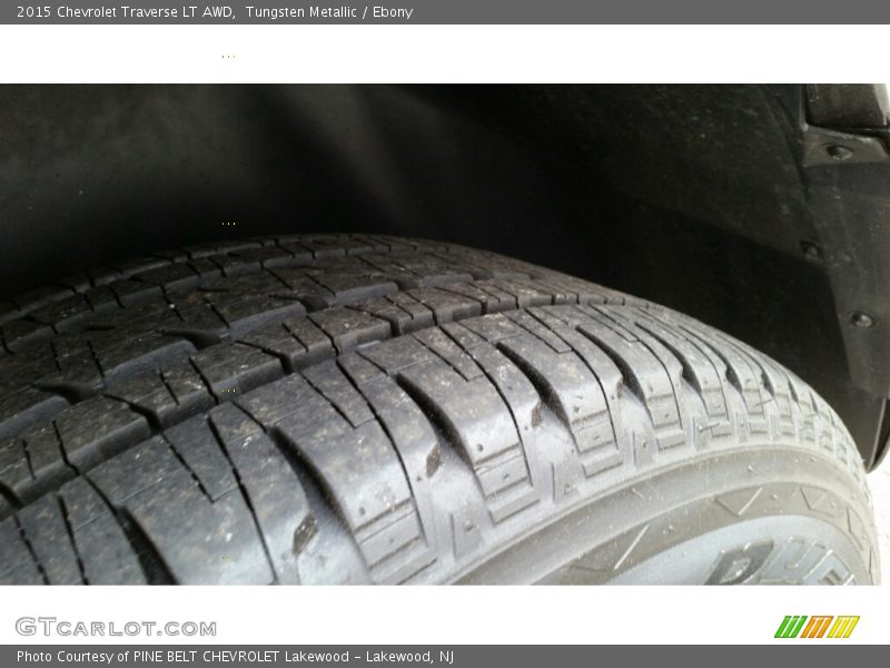 Tungsten Metallic / Ebony 2015 Chevrolet Traverse LT AWD