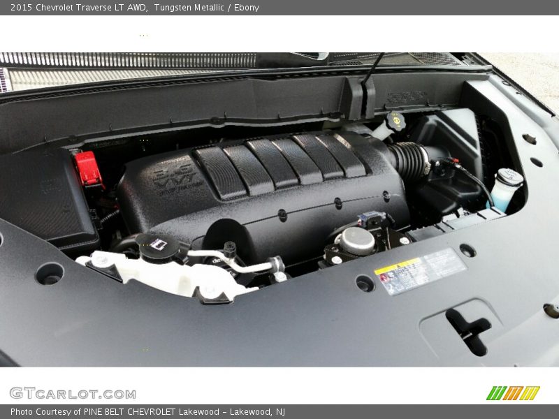 Tungsten Metallic / Ebony 2015 Chevrolet Traverse LT AWD