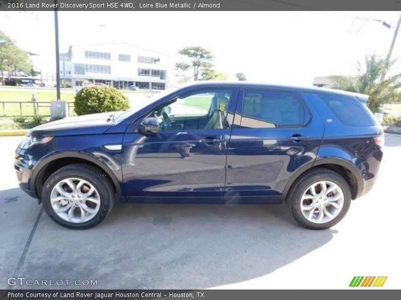 Loire Blue Metallic / Almond 2016 Land Rover Discovery Sport HSE 4WD