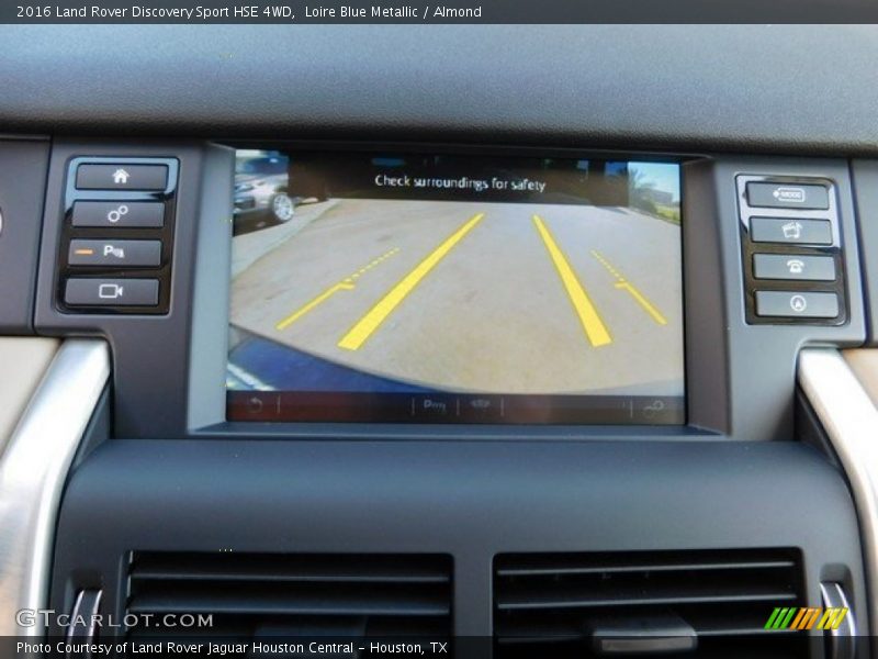 Loire Blue Metallic / Almond 2016 Land Rover Discovery Sport HSE 4WD