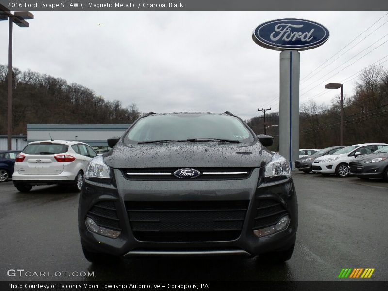 Magnetic Metallic / Charcoal Black 2016 Ford Escape SE 4WD
