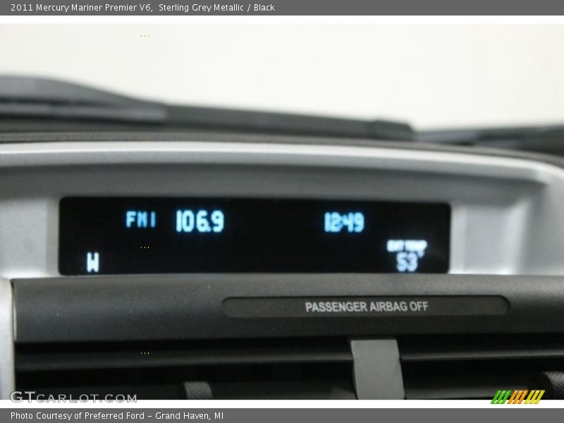 Sterling Grey Metallic / Black 2011 Mercury Mariner Premier V6