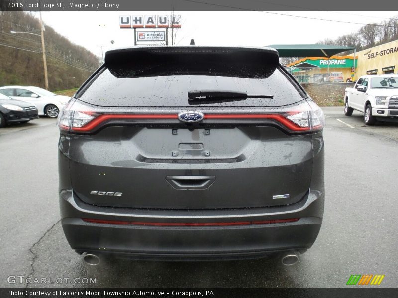 Magnetic / Ebony 2016 Ford Edge SE