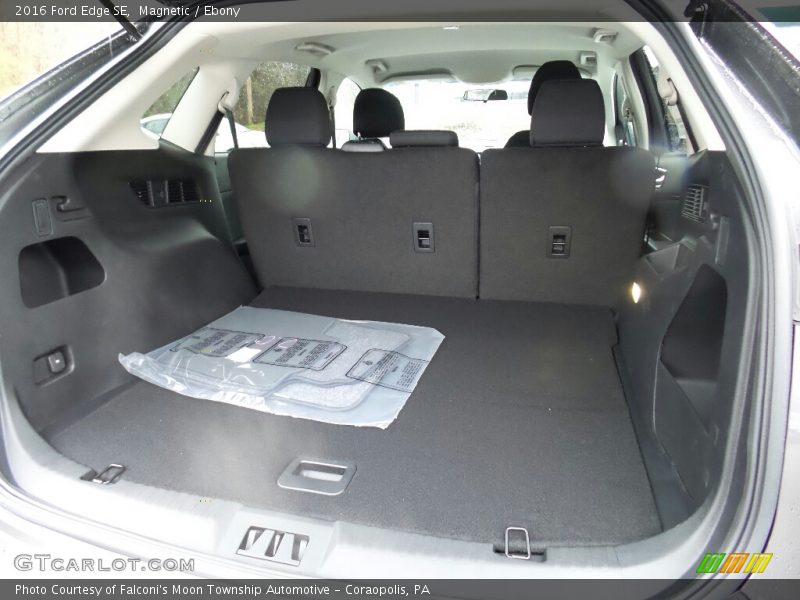 Magnetic / Ebony 2016 Ford Edge SE