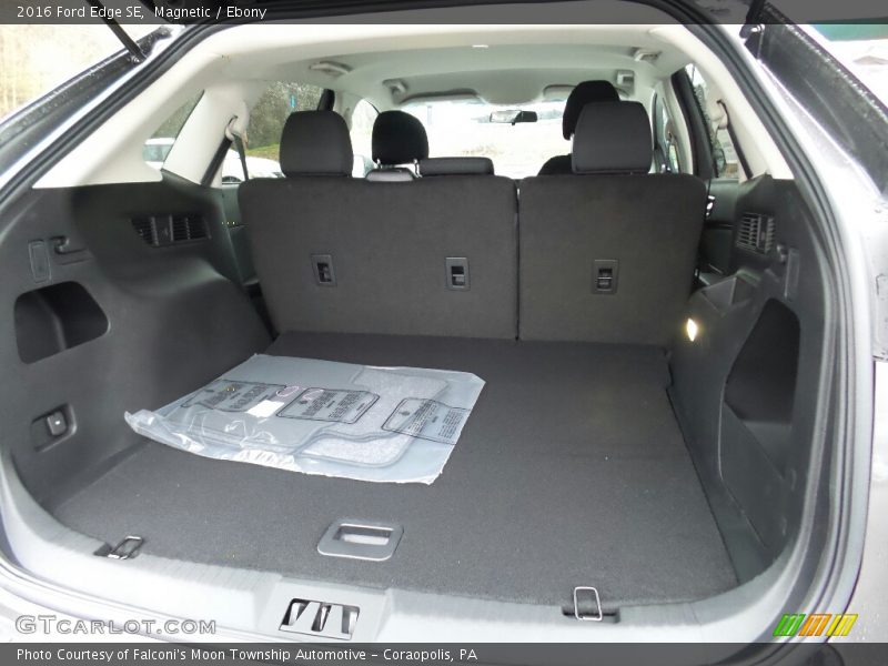 Magnetic / Ebony 2016 Ford Edge SE