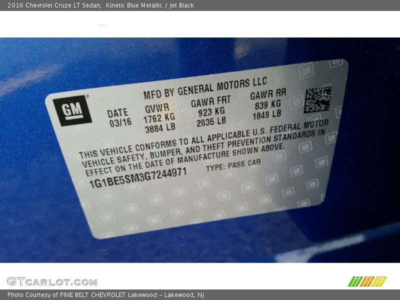 Kinetic Blue Metallic / Jet Black 2016 Chevrolet Cruze LT Sedan