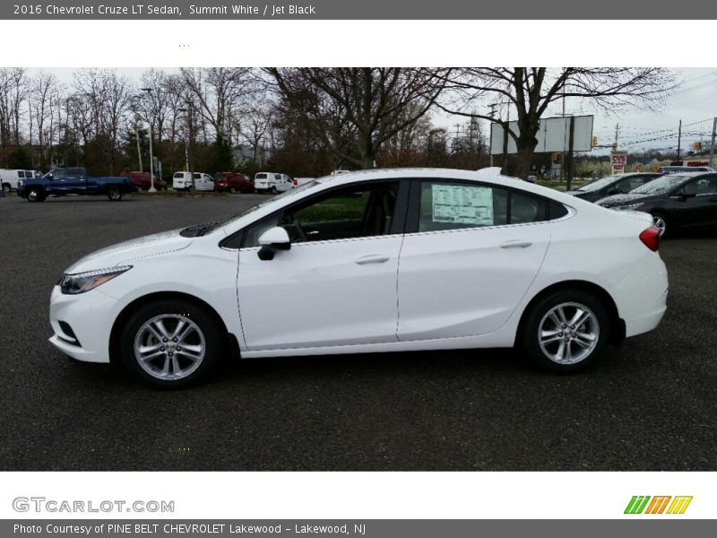 Summit White / Jet Black 2016 Chevrolet Cruze LT Sedan