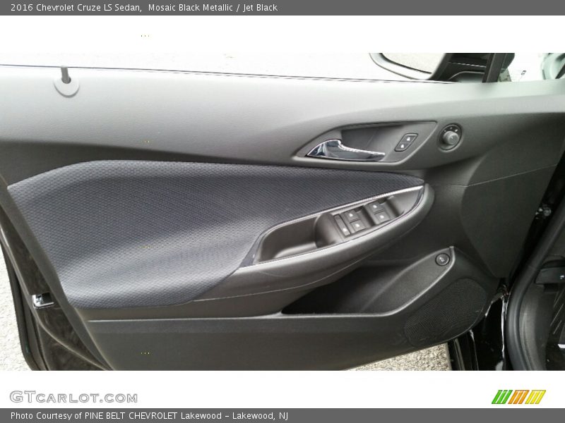 Mosaic Black Metallic / Jet Black 2016 Chevrolet Cruze LS Sedan