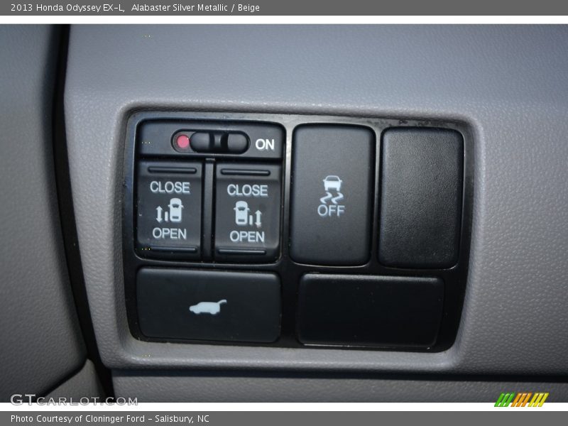 Alabaster Silver Metallic / Beige 2013 Honda Odyssey EX-L