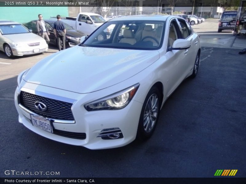 Moonlight White / Wheat 2015 Infiniti Q50 3.7