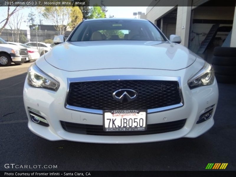 Moonlight White / Wheat 2015 Infiniti Q50 3.7