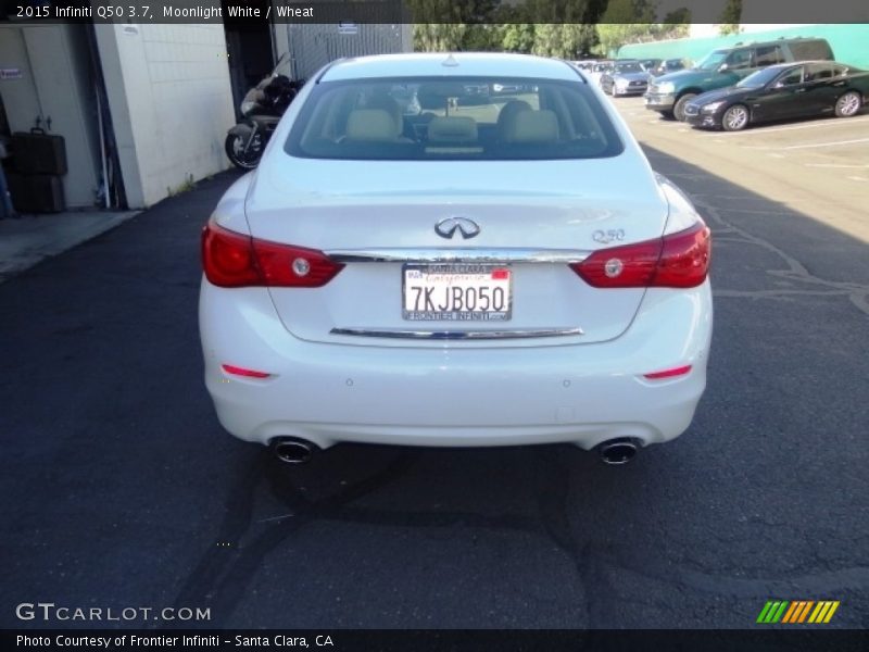 Moonlight White / Wheat 2015 Infiniti Q50 3.7