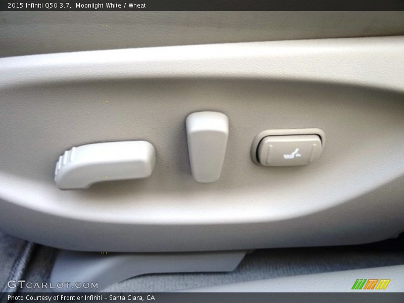 Moonlight White / Wheat 2015 Infiniti Q50 3.7