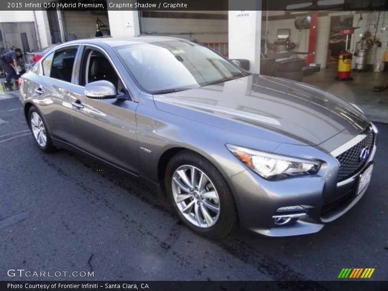 Front 3/4 View of 2015 Q50 Hybrid Premium