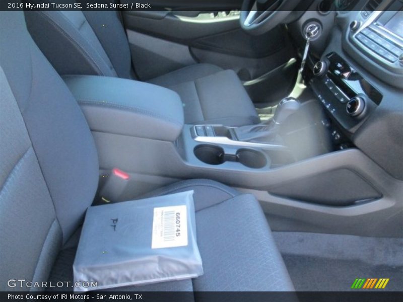 Sedona Sunset / Black 2016 Hyundai Tucson SE