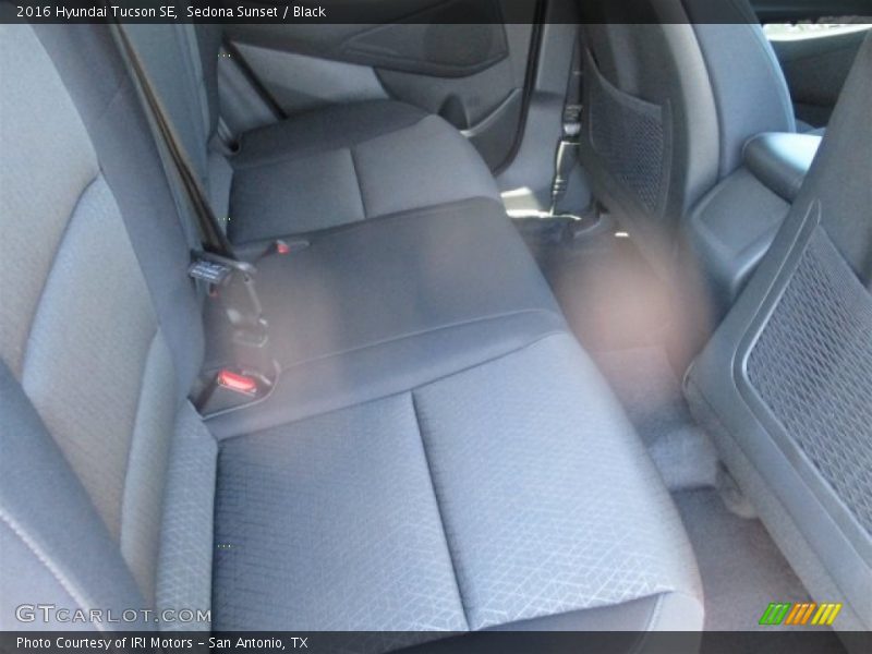 Sedona Sunset / Black 2016 Hyundai Tucson SE