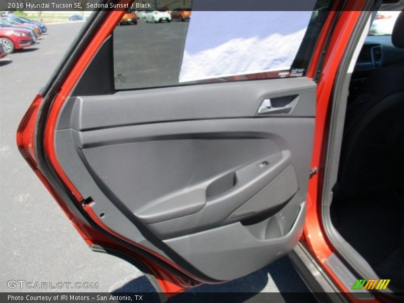 Sedona Sunset / Black 2016 Hyundai Tucson SE