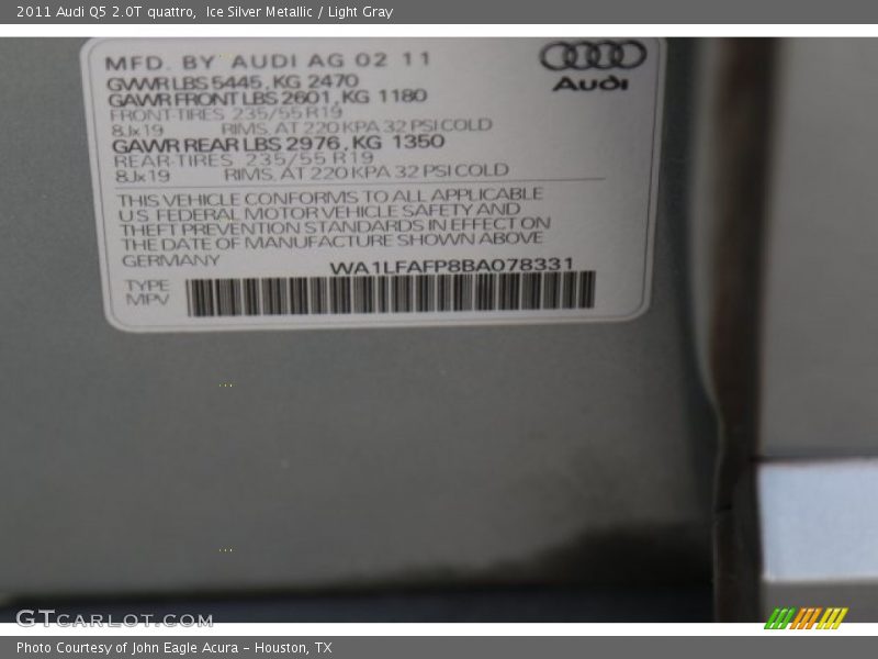Ice Silver Metallic / Light Gray 2011 Audi Q5 2.0T quattro