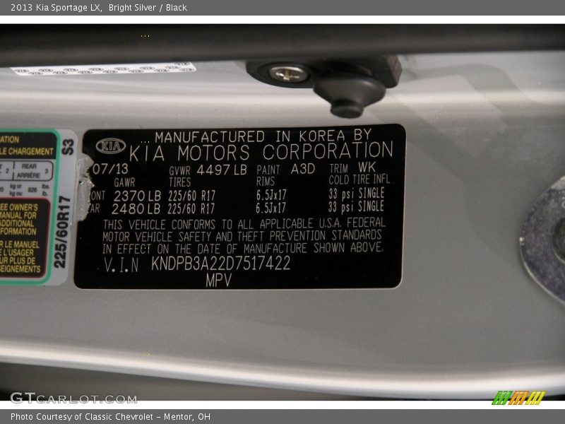 Bright Silver / Black 2013 Kia Sportage LX