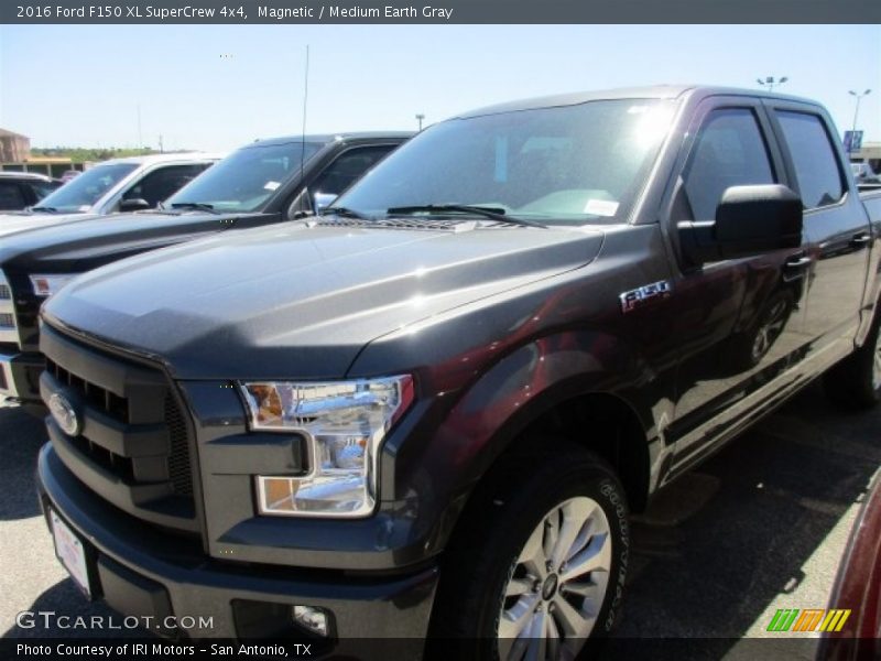 Magnetic / Medium Earth Gray 2016 Ford F150 XL SuperCrew 4x4