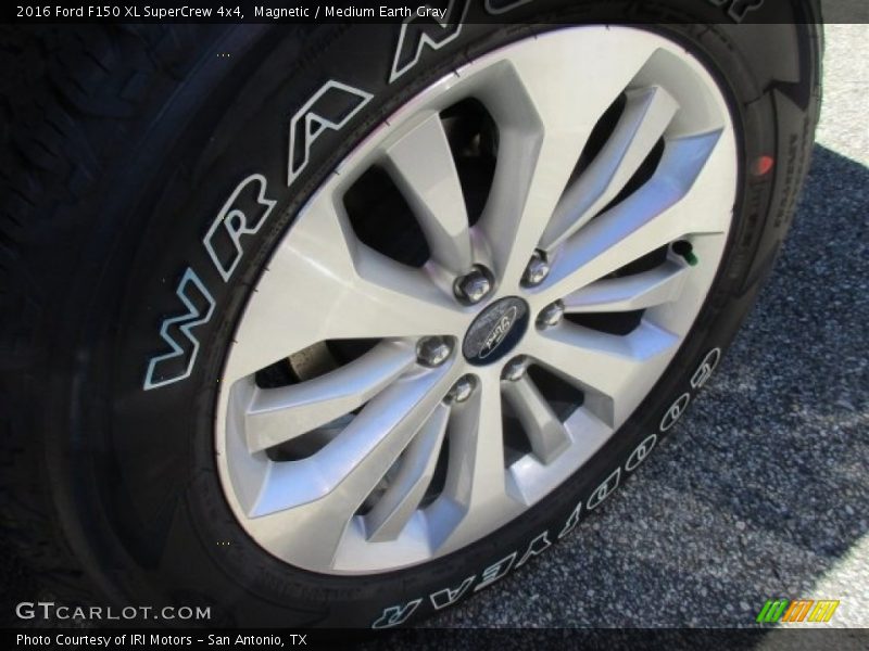 Magnetic / Medium Earth Gray 2016 Ford F150 XL SuperCrew 4x4