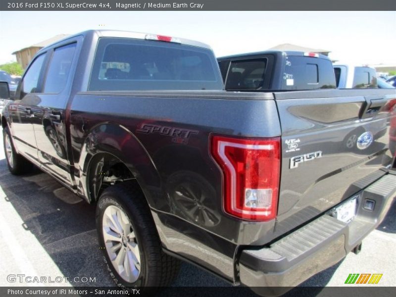 Magnetic / Medium Earth Gray 2016 Ford F150 XL SuperCrew 4x4