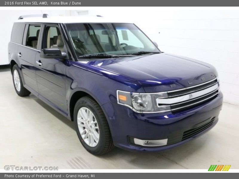 Front 3/4 View of 2016 Flex SEL AWD