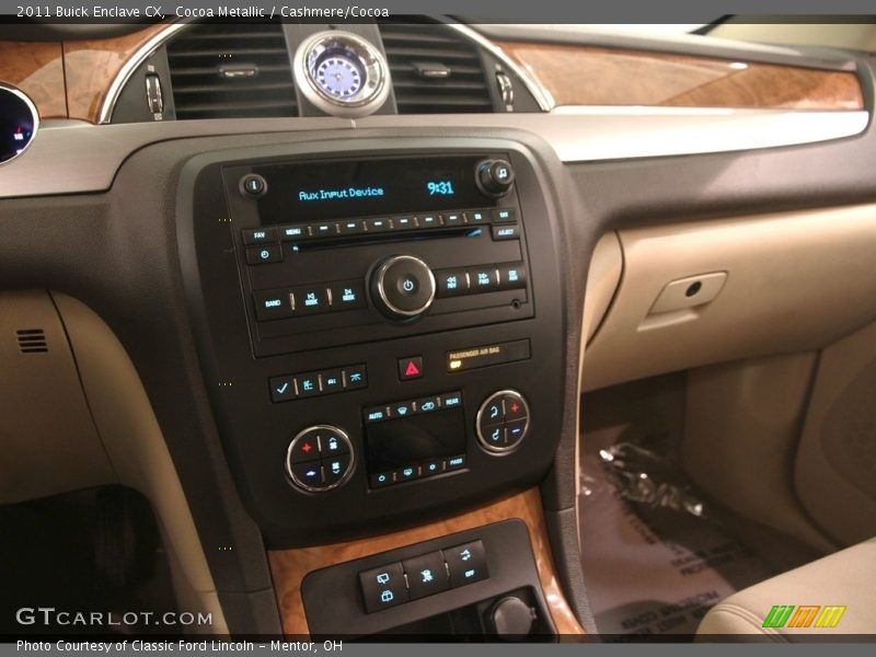 Cocoa Metallic / Cashmere/Cocoa 2011 Buick Enclave CX