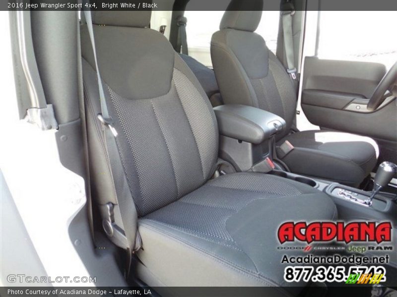 Bright White / Black 2016 Jeep Wrangler Sport 4x4