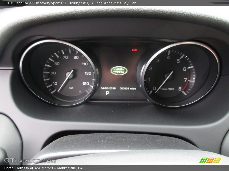 Yulong White Metallic / Tan 2016 Land Rover Discovery Sport HSE Luxury 4WD
