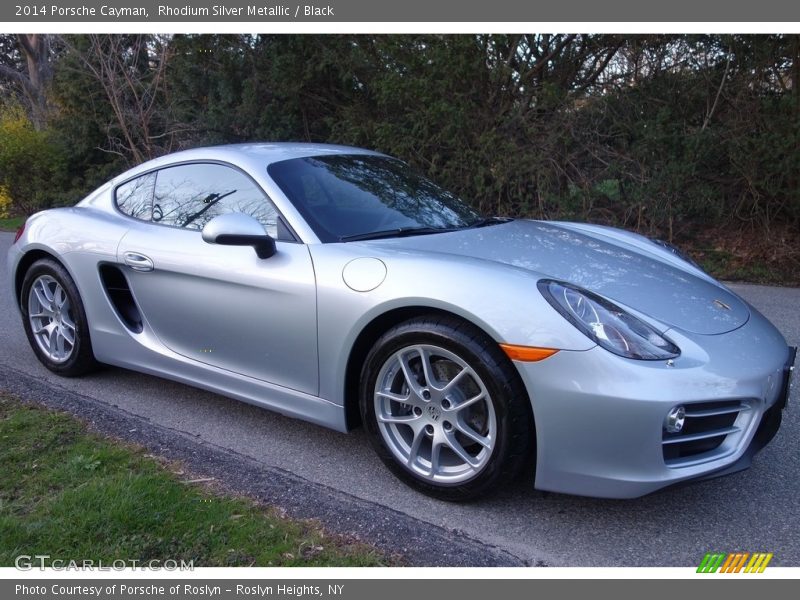 Front 3/4 View of 2014 Cayman 