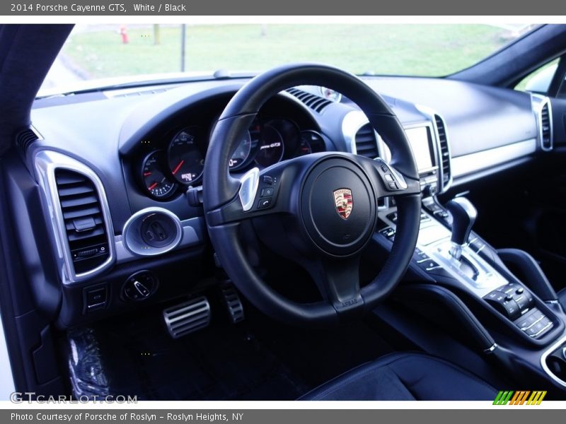 White / Black 2014 Porsche Cayenne GTS