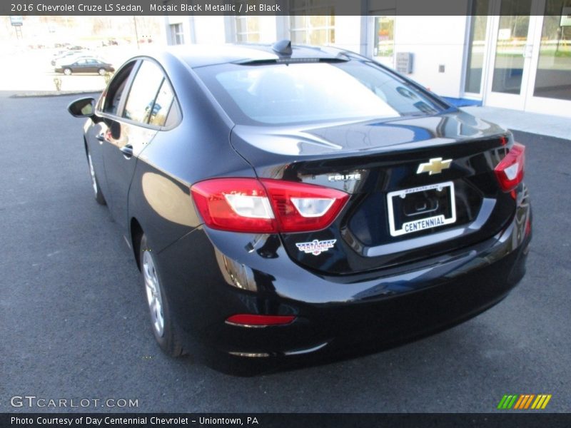 Mosaic Black Metallic / Jet Black 2016 Chevrolet Cruze LS Sedan