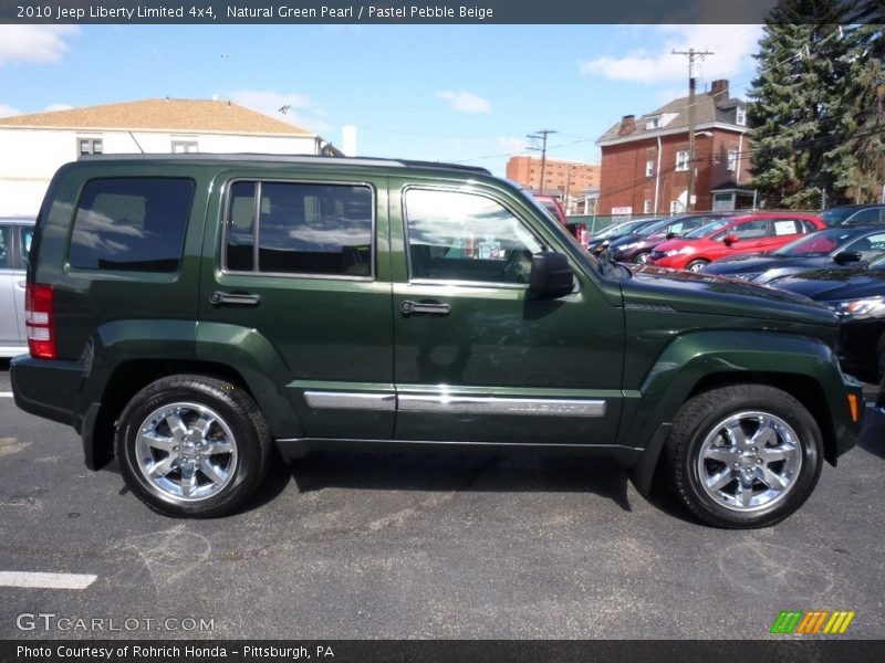 Natural Green Pearl / Pastel Pebble Beige 2010 Jeep Liberty Limited 4x4