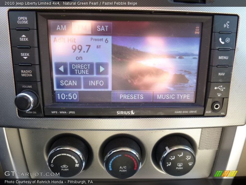 Natural Green Pearl / Pastel Pebble Beige 2010 Jeep Liberty Limited 4x4