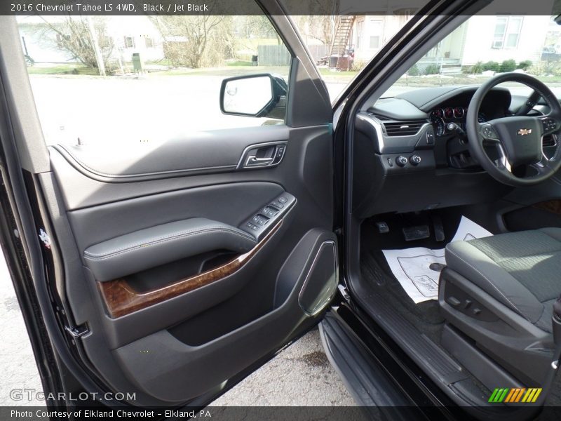 Black / Jet Black 2016 Chevrolet Tahoe LS 4WD