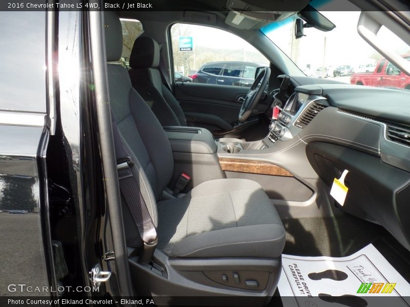 Black / Jet Black 2016 Chevrolet Tahoe LS 4WD