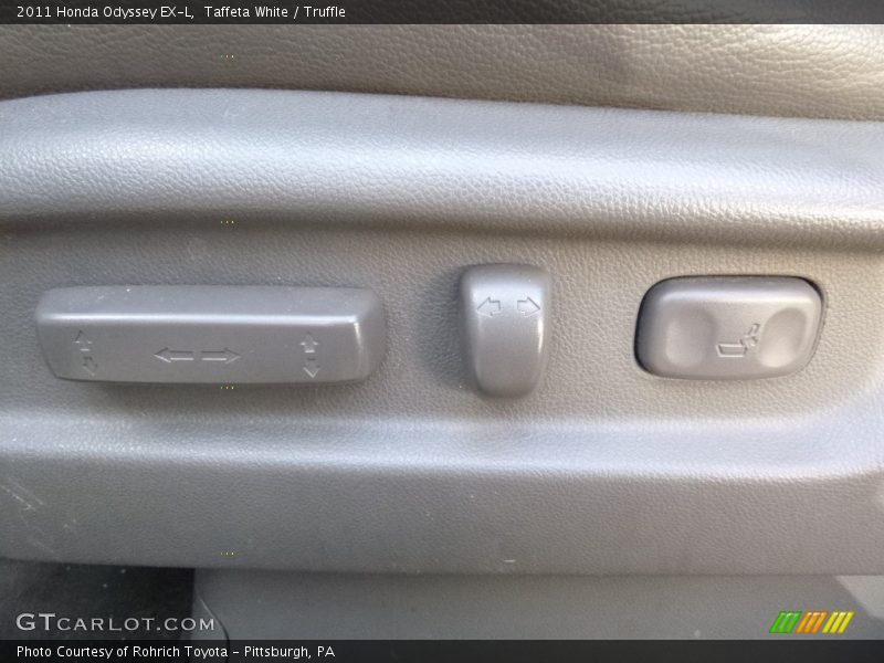 Taffeta White / Truffle 2011 Honda Odyssey EX-L