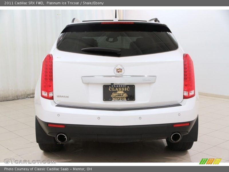 Platinum Ice Tricoat / Shale/Ebony 2011 Cadillac SRX FWD