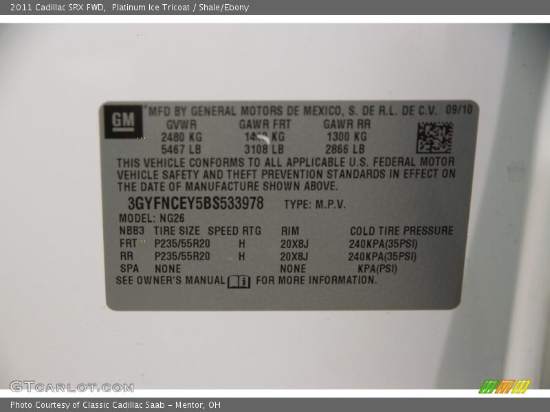 Platinum Ice Tricoat / Shale/Ebony 2011 Cadillac SRX FWD