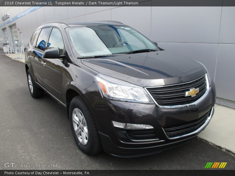 Tungsten Metallic / Dark Titanium/Light Titanium 2016 Chevrolet Traverse LS