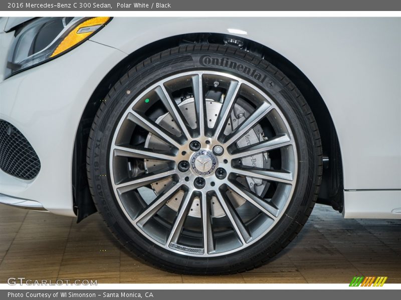 Polar White / Black 2016 Mercedes-Benz C 300 Sedan