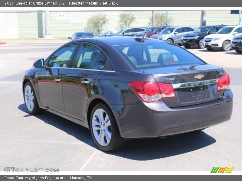 Tungsten Metallic / Jet Black 2016 Chevrolet Cruze Limited LTZ