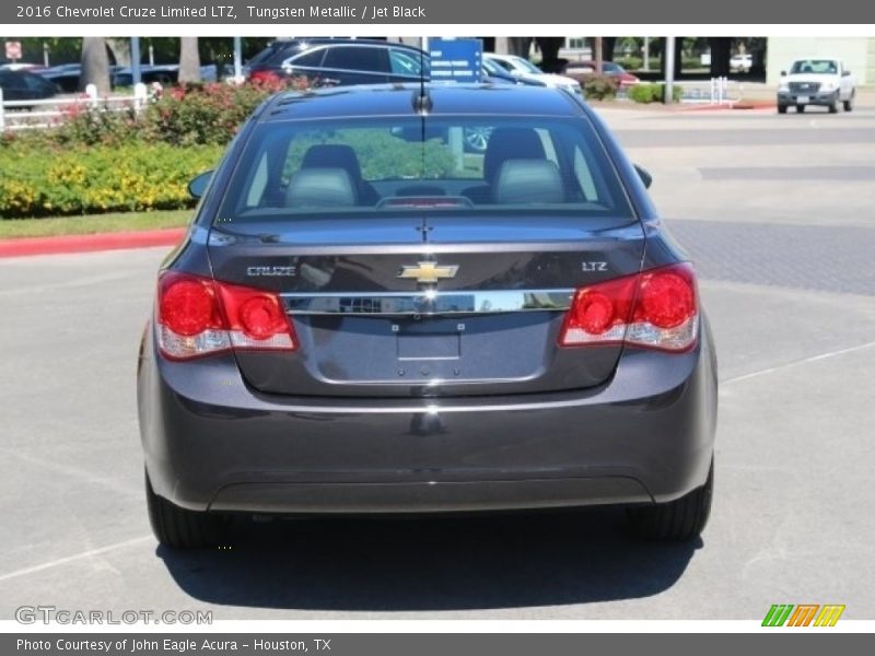 Tungsten Metallic / Jet Black 2016 Chevrolet Cruze Limited LTZ